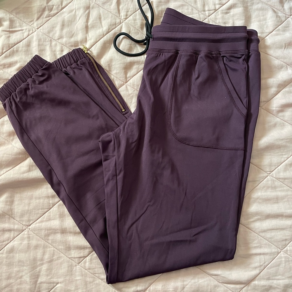 Plum Zyia peak zipper joggers